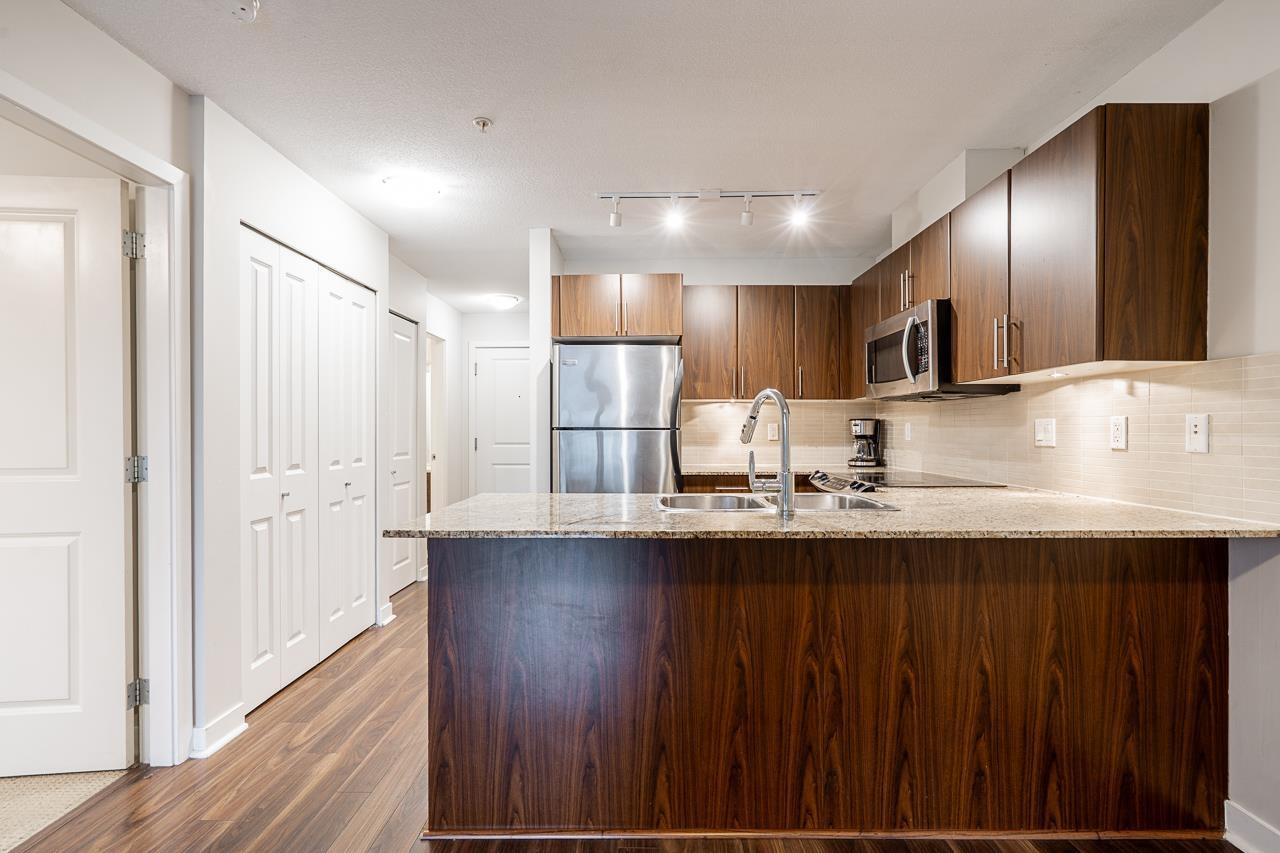 A213 8929 202 Street, Langley, British Columbia  V1M 0B4 - Photo 13 - R3121213