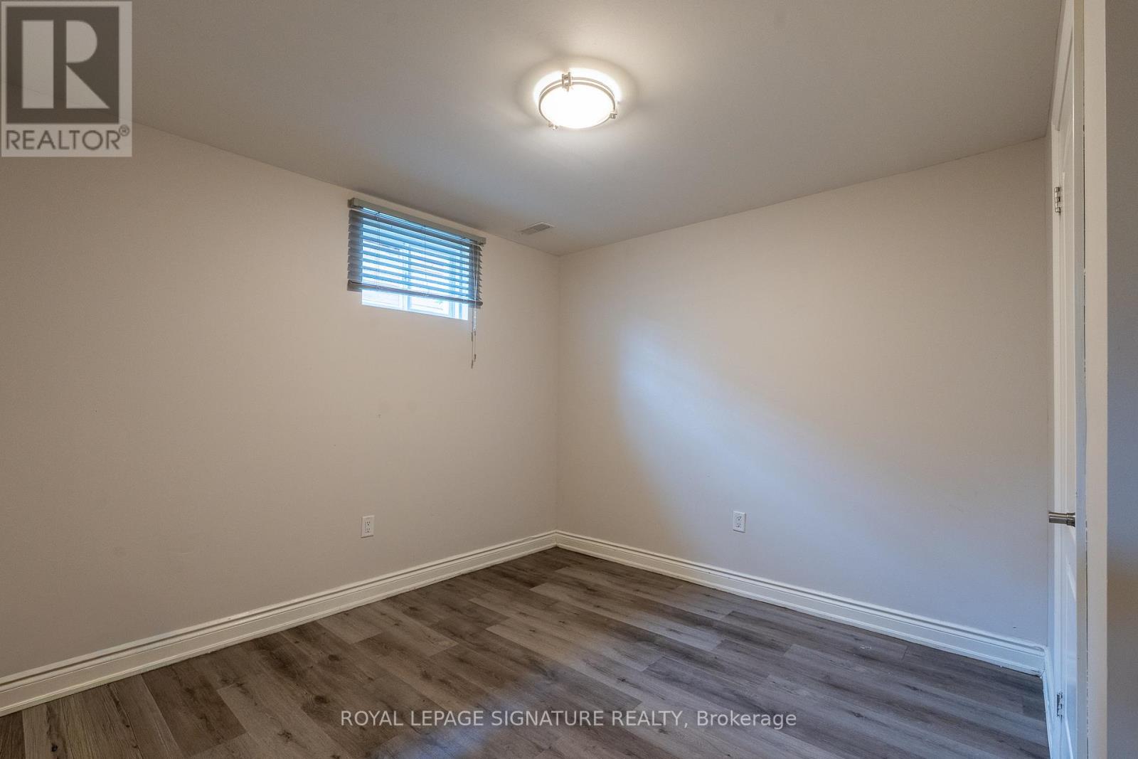 Lower - 5385 Durie Road, Mississauga, Ontario  L5M 2C8 - Photo 15 - W13104034