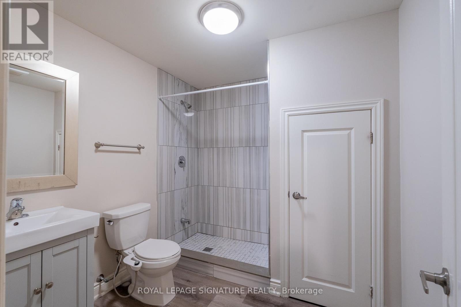 Lower - 5385 Durie Road, Mississauga, Ontario  L5M 2C8 - Photo 8 - W13104034