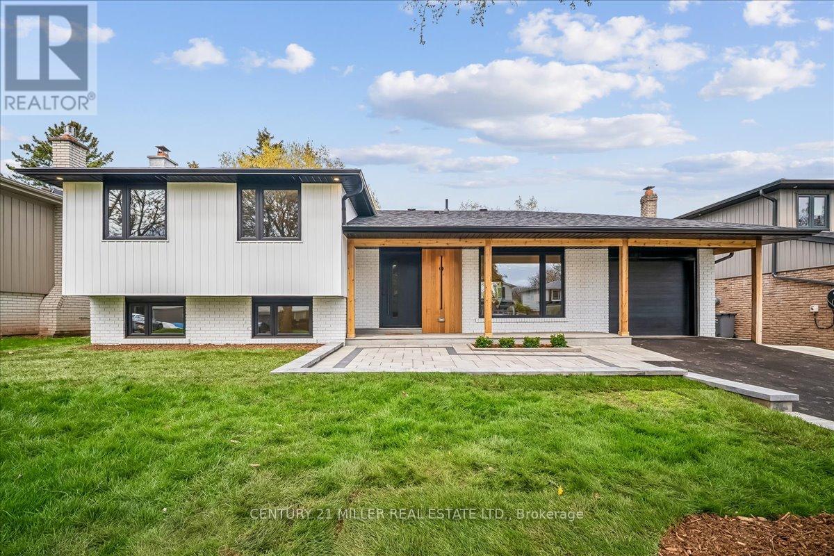 4505 SPRUCE AVENUE, Burlington, Ontario