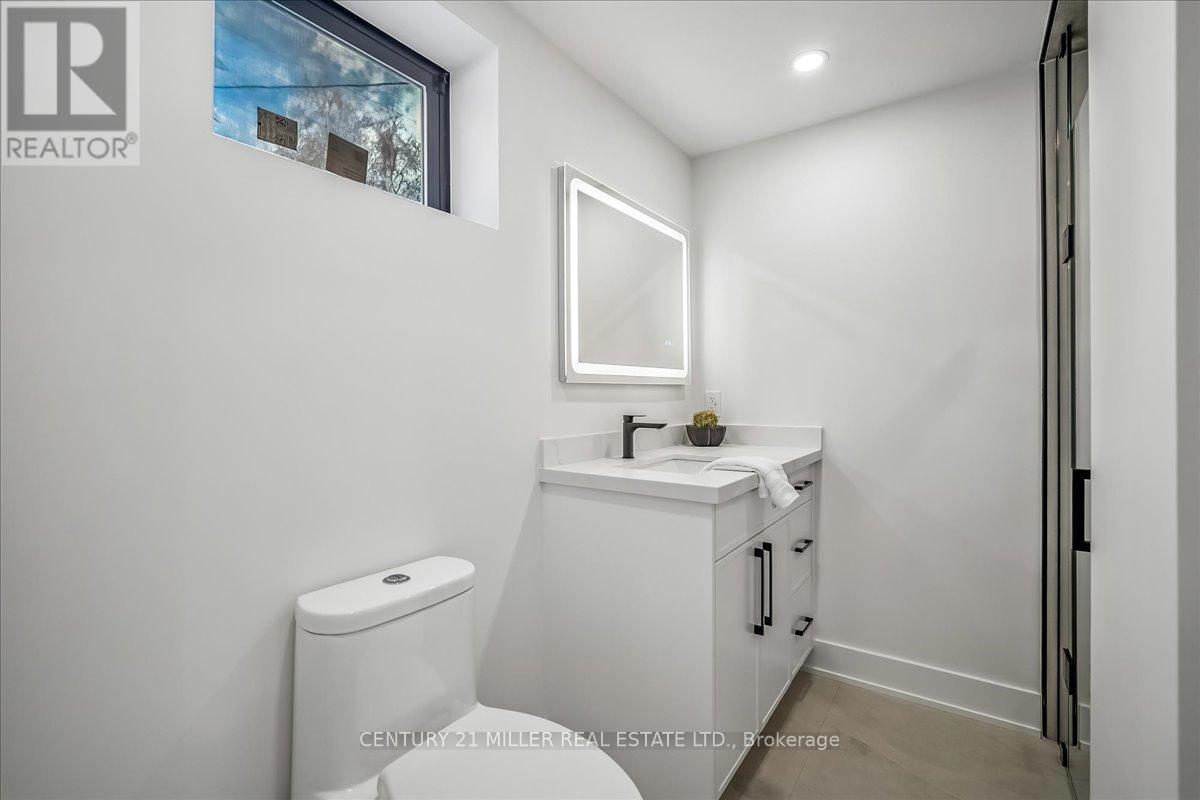4505 Spruce Avenue, Burlington, Ontario  L7L 1M5 - Photo 25 - W13104062