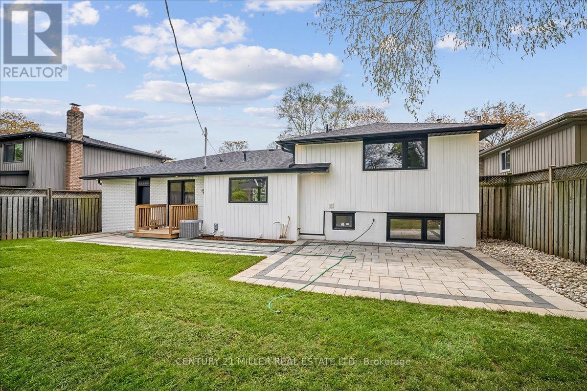 4505 Spruce Avenue, Burlington, Ontario  L7L 1M5 - Photo 32 - W13104062