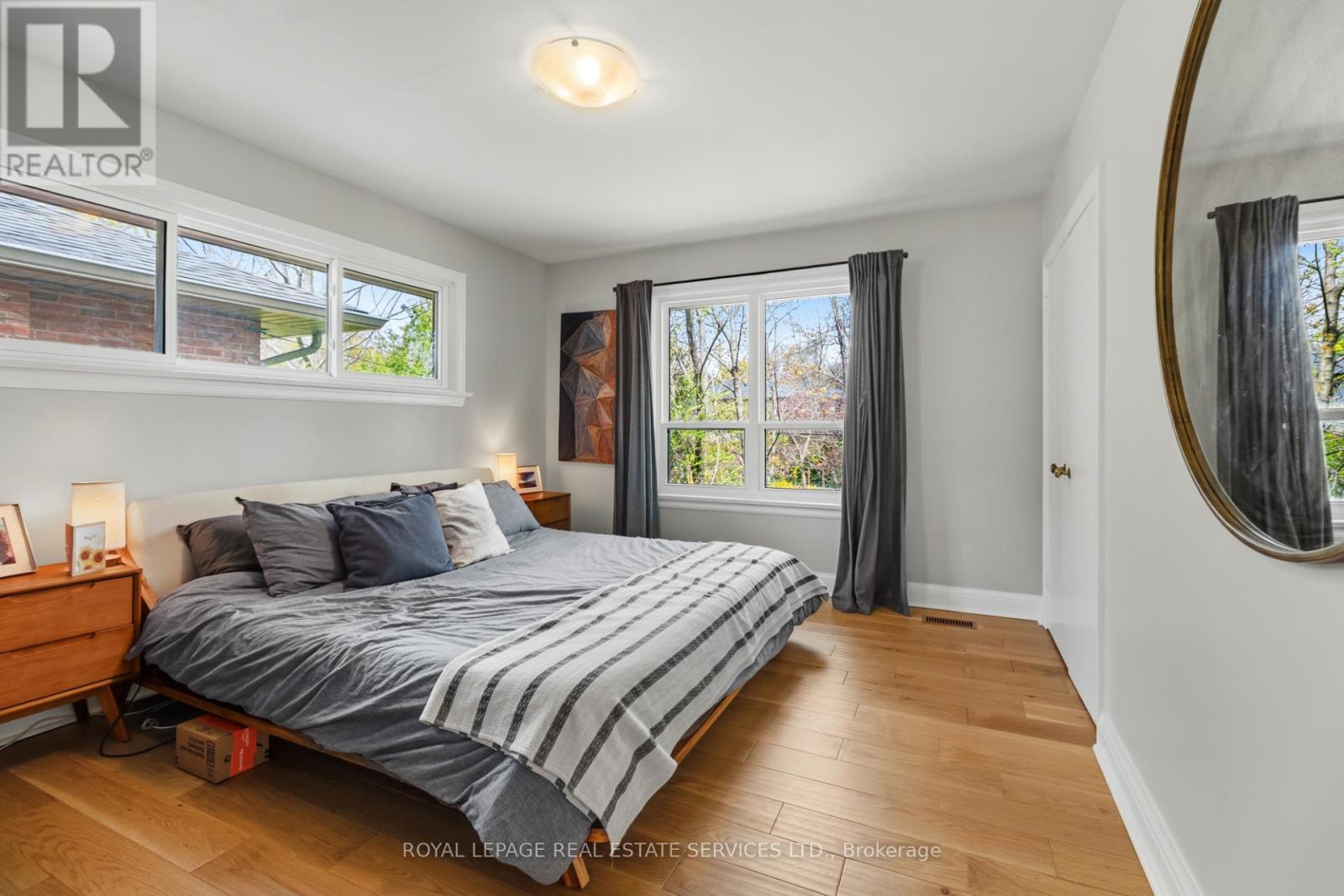 76 Glenellen Drive E, Toronto, Ontario  M8Y 2H1 - Photo 18 - W13104088