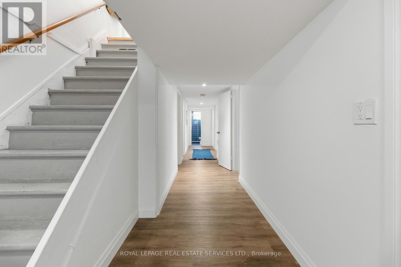 76 Glenellen Drive E, Toronto, Ontario  M8Y 2H1 - Photo 27 - W13104088