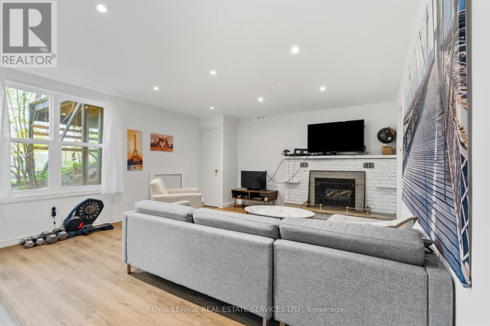 76 Glenellen Drive E, Toronto, Ontario  M8Y 2H1 - Photo 30 - W13104088