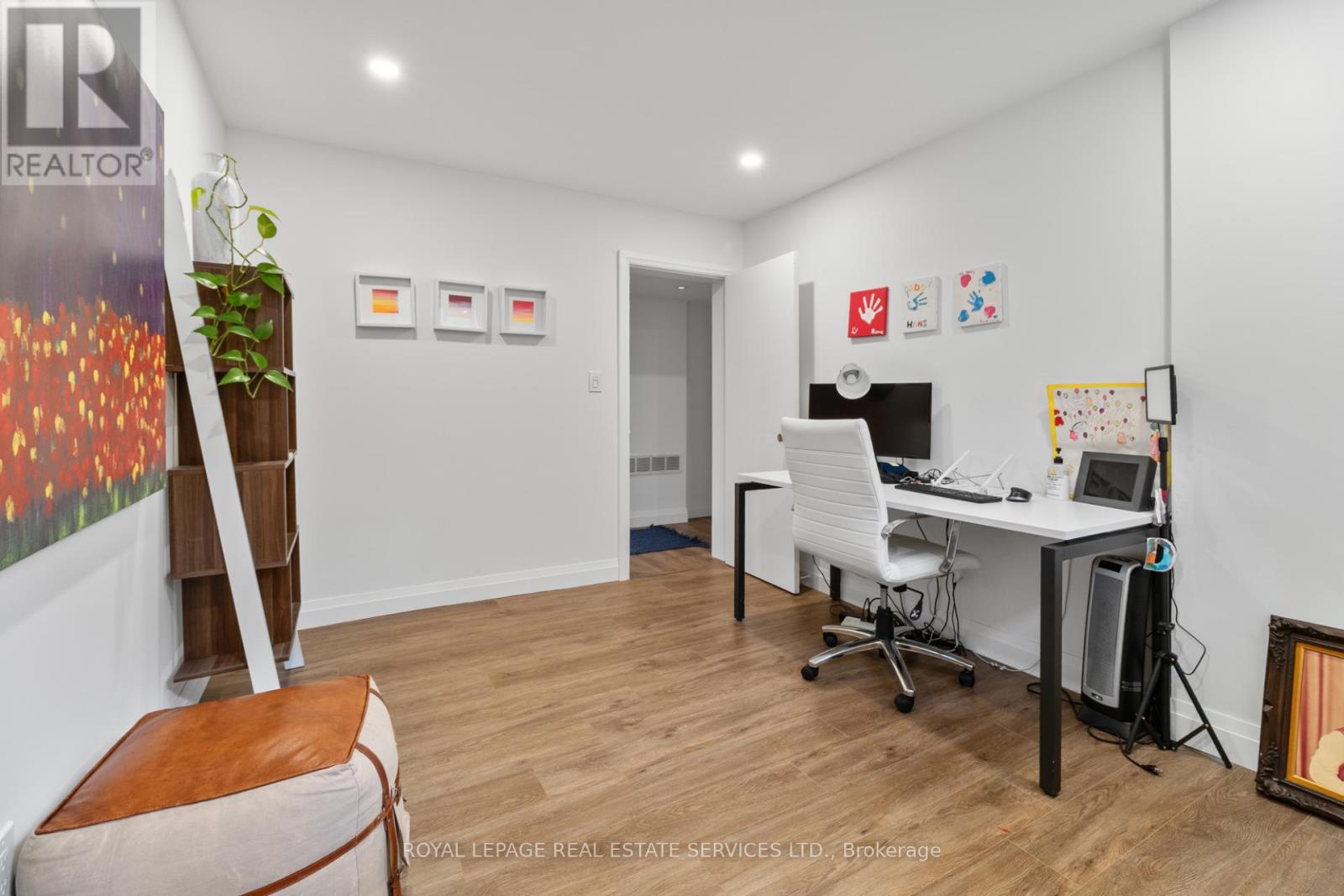 76 Glenellen Drive E, Toronto, Ontario  M8Y 2H1 - Photo 32 - W13104088