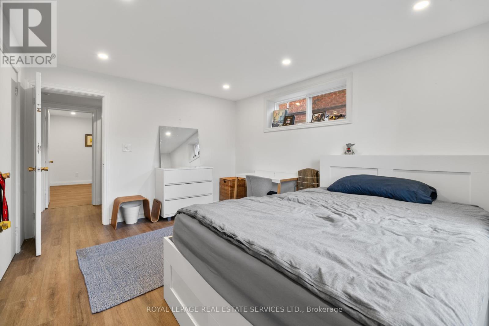 76 Glenellen Drive E, Toronto, Ontario  M8Y 2H1 - Photo 34 - W13104088