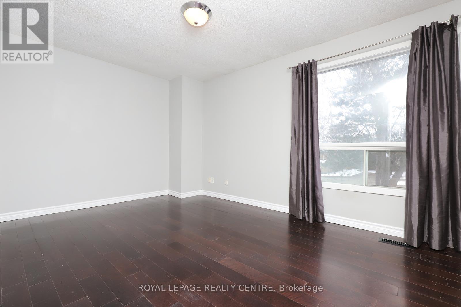 16 - 1021 Cedarglen Gate, Mississauga, Ontario  L5C 3A7 - Photo 35 - W13104130