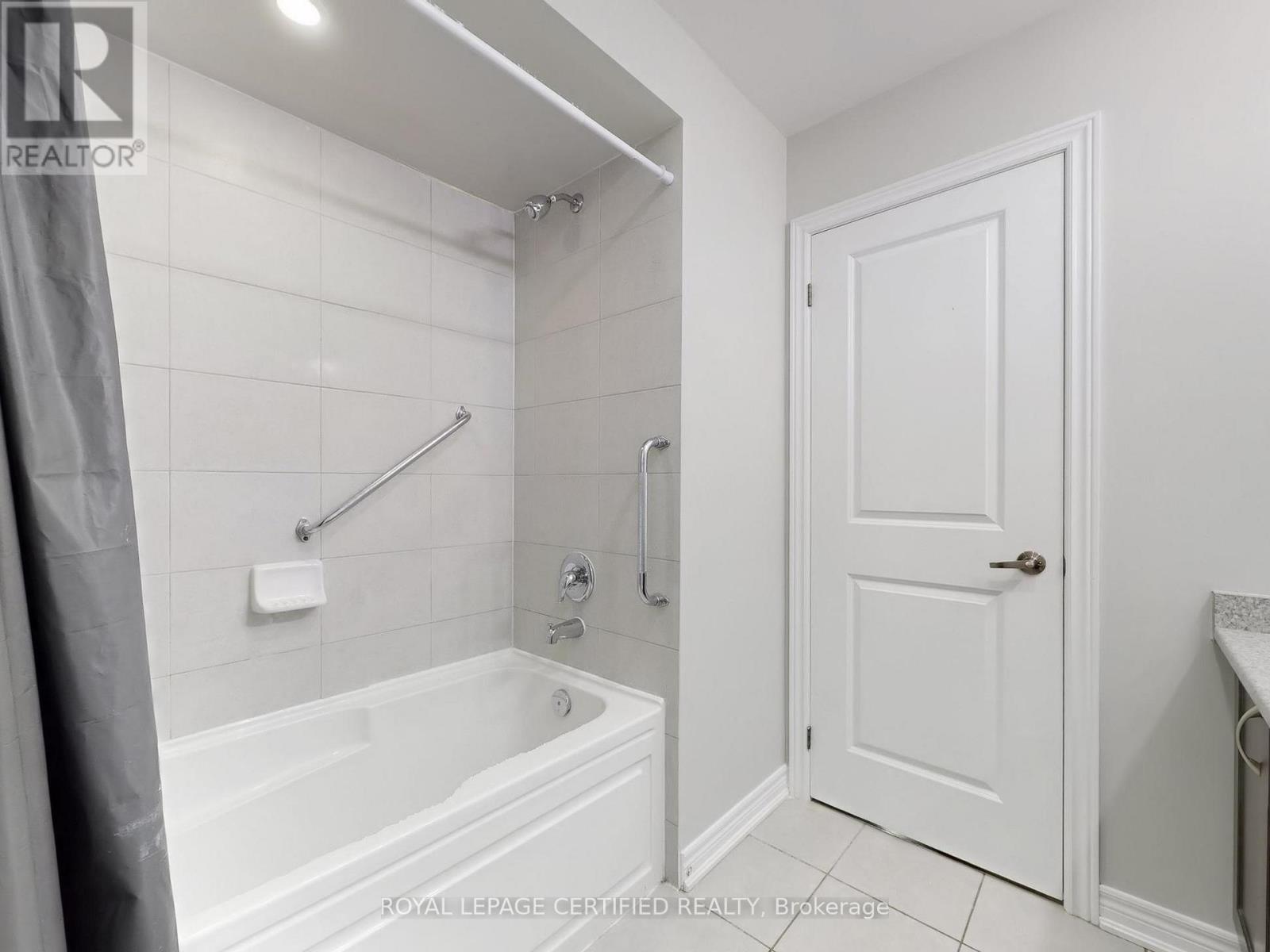 20 Naperton Drive, Brampton, Ontario  L6R 0Z5 - Photo 32 - W13103394