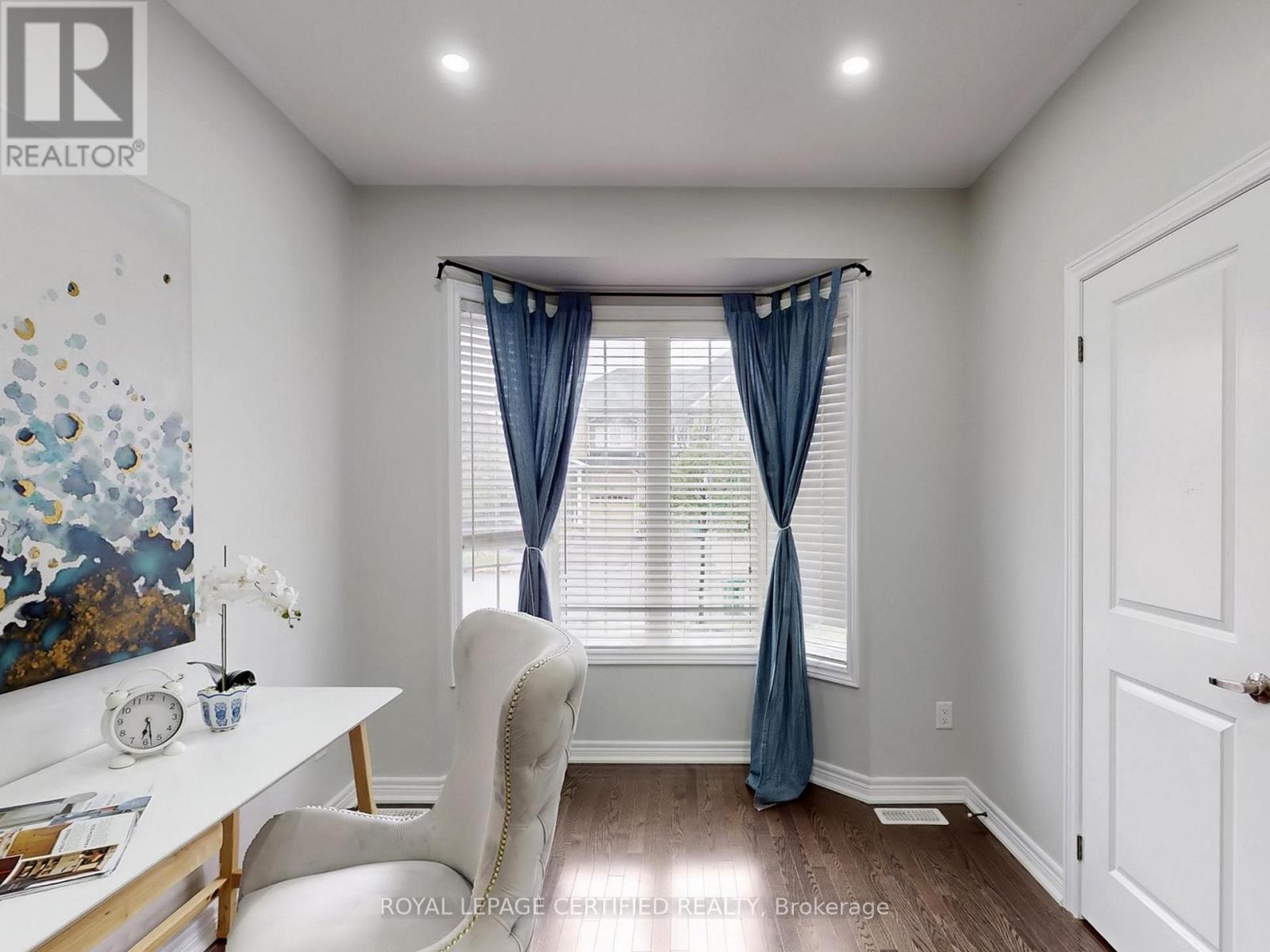 20 Naperton Drive, Brampton, Ontario  L6R 0Z5 - Photo 4 - W13103394