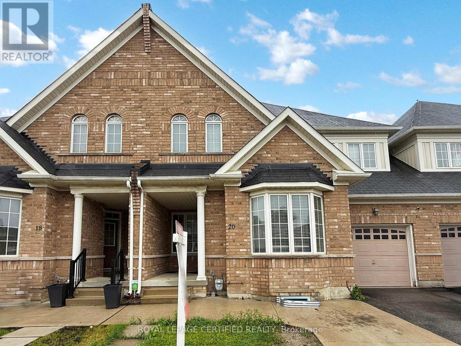 20 Naperton Drive, Brampton, Ontario  L6R 0Z5 - Photo 2 - W13103394
