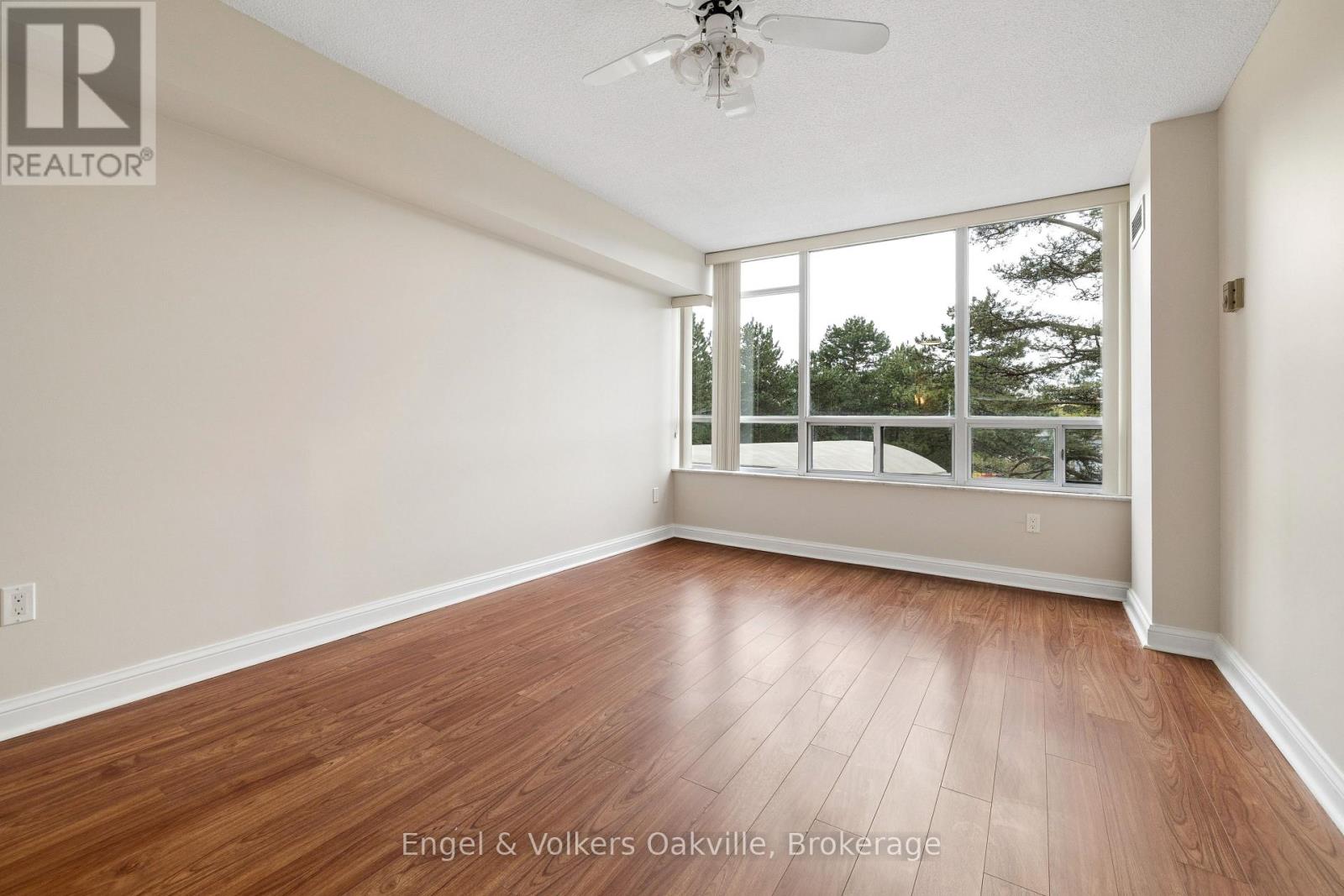 201 - 22 Hanover Road, Brampton, Ontario  L6S 5K7 - Photo 21 - W13104262