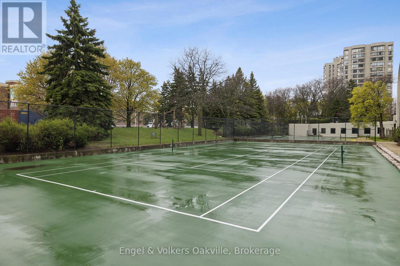 201 - 22 Hanover Road, Brampton, Ontario  L6S 5K7 - Photo 44 - W13104262