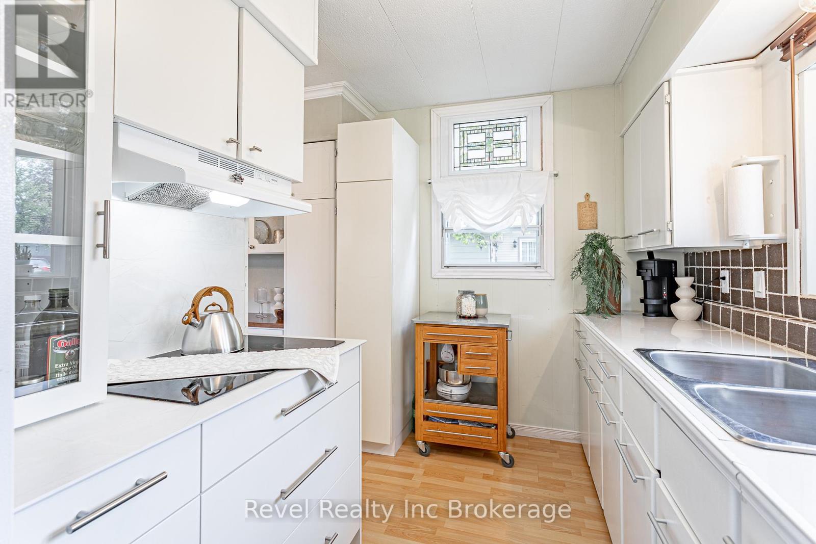 9 3rd Street, Norfolk, Ontario  N4B 2W6 - Photo 15 - X13104316