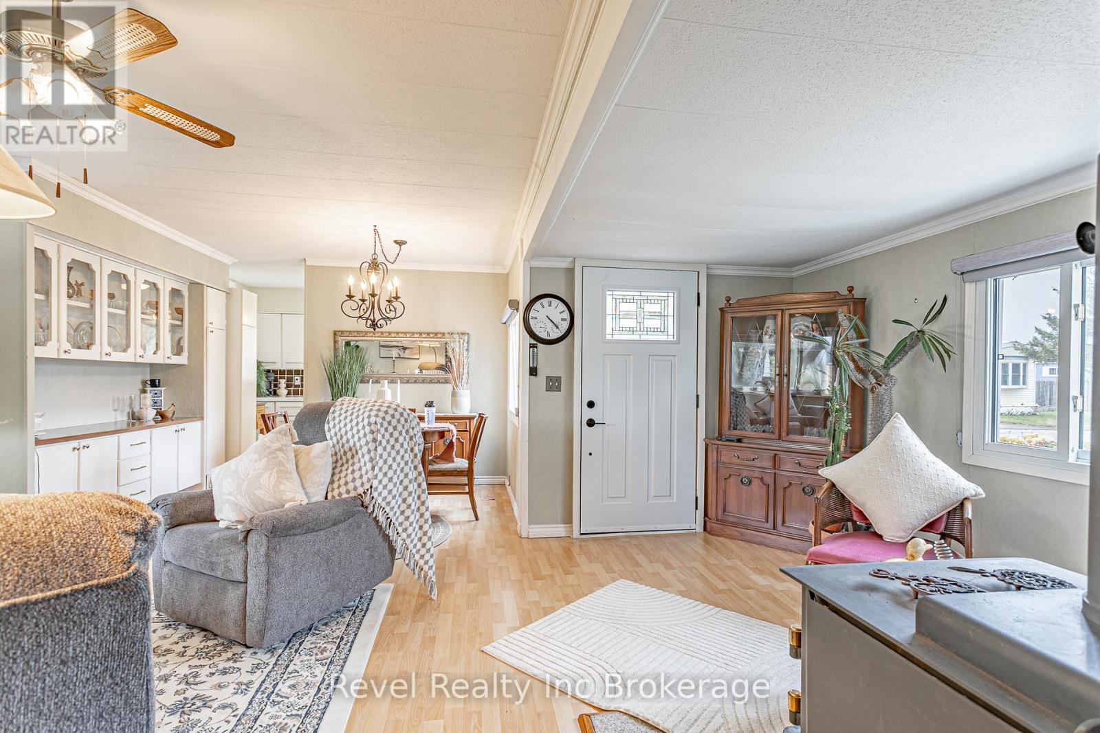 9 3rd Street, Norfolk, Ontario  N4B 2W6 - Photo 5 - X13104316