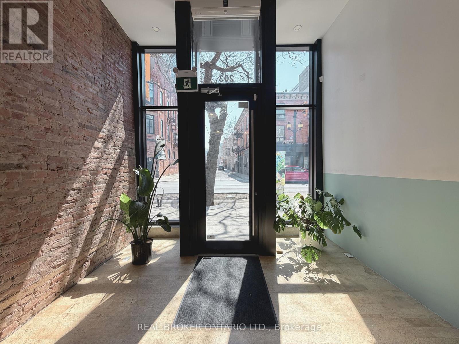 1 - 203 King Street E, Hamilton, Ontario  L8N 1B3 - Photo 13 - X13103964