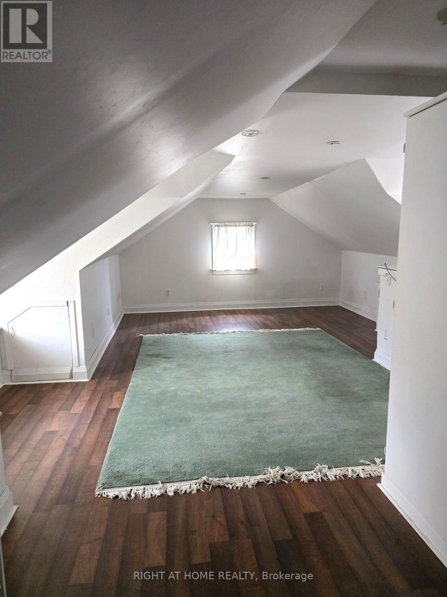 1088 King Street E, Hamilton, Ontario  L8M 1E3 - Photo 10 - X13103996