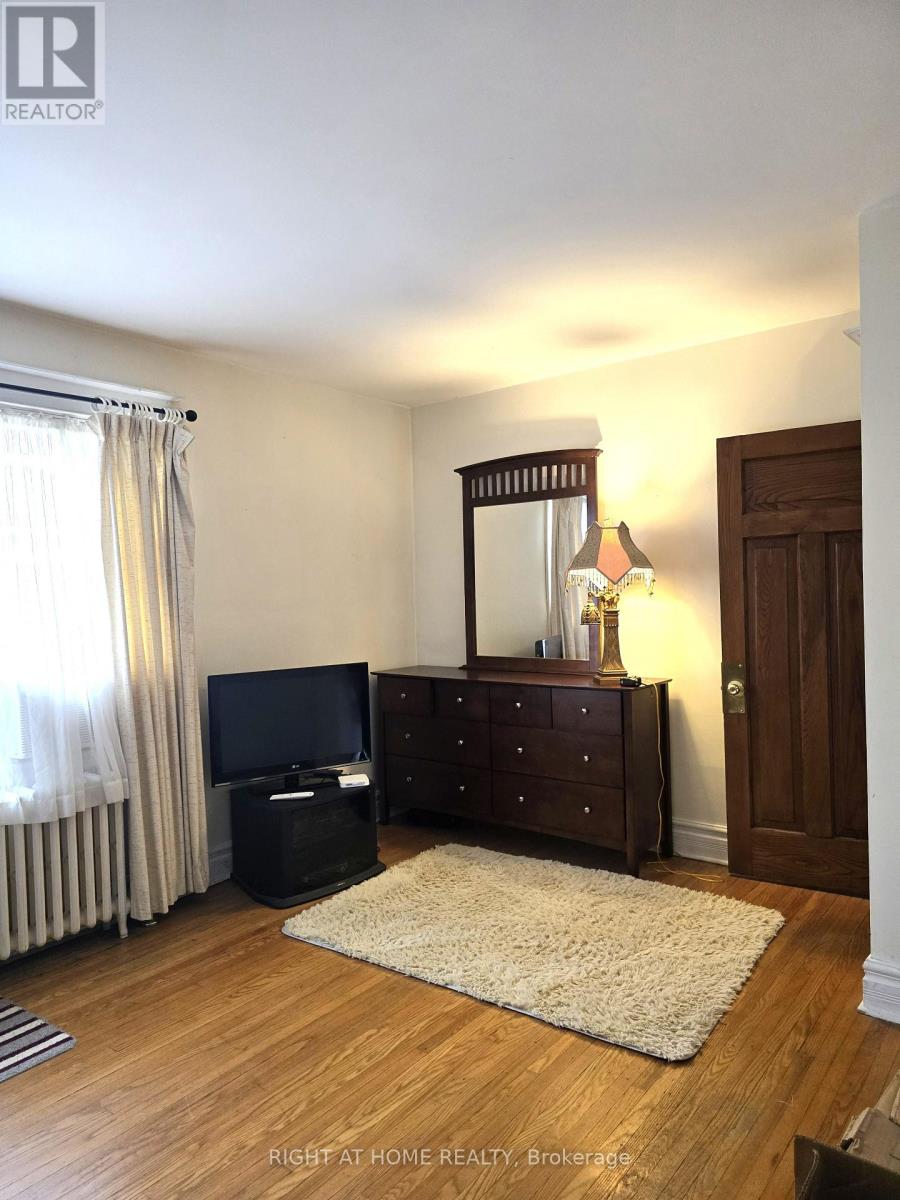 1088 King Street E, Hamilton, Ontario  L8M 1E3 - Photo 8 - X13103996