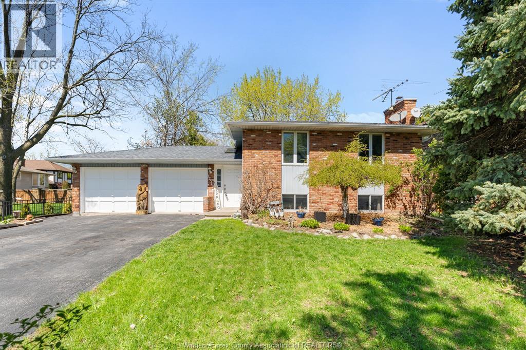 12510 LITTLE RIVER BOULEVARD, Tecumseh, Ontario