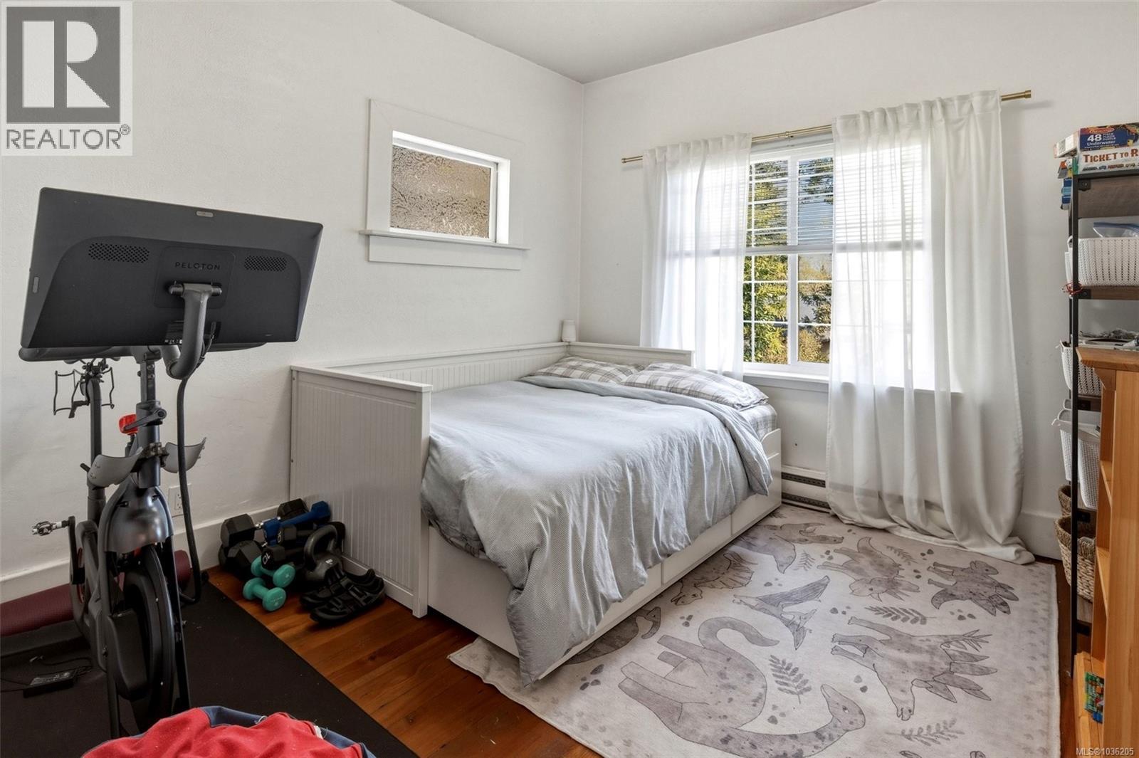 981 Violet Ave, Saanich, British Columbia  V8Z 2R7 - Photo 23 - 1036205