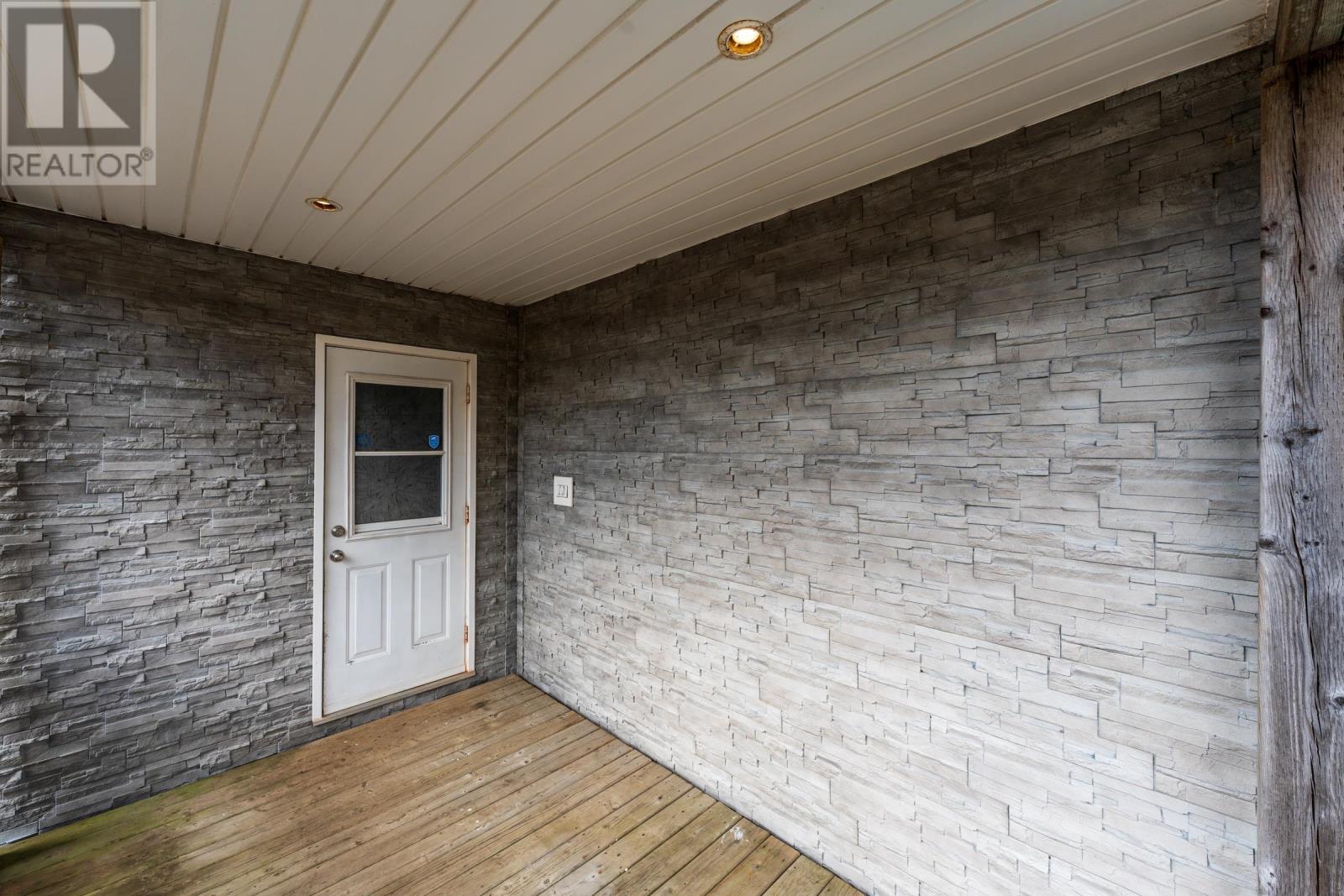 39 Oakridge Road, Church Point, Nova Scotia  B0W 1M0 - Photo 12 - 202605214