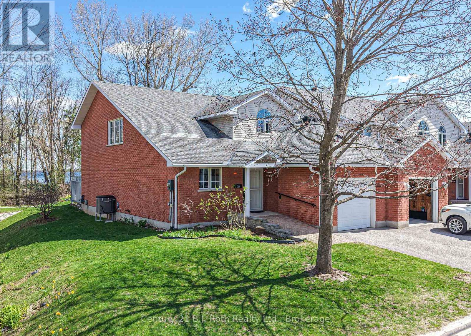 309 - 30 Museum Drive, Orillia, Ontario  L3V 7T9 - Photo 17 - S13104166