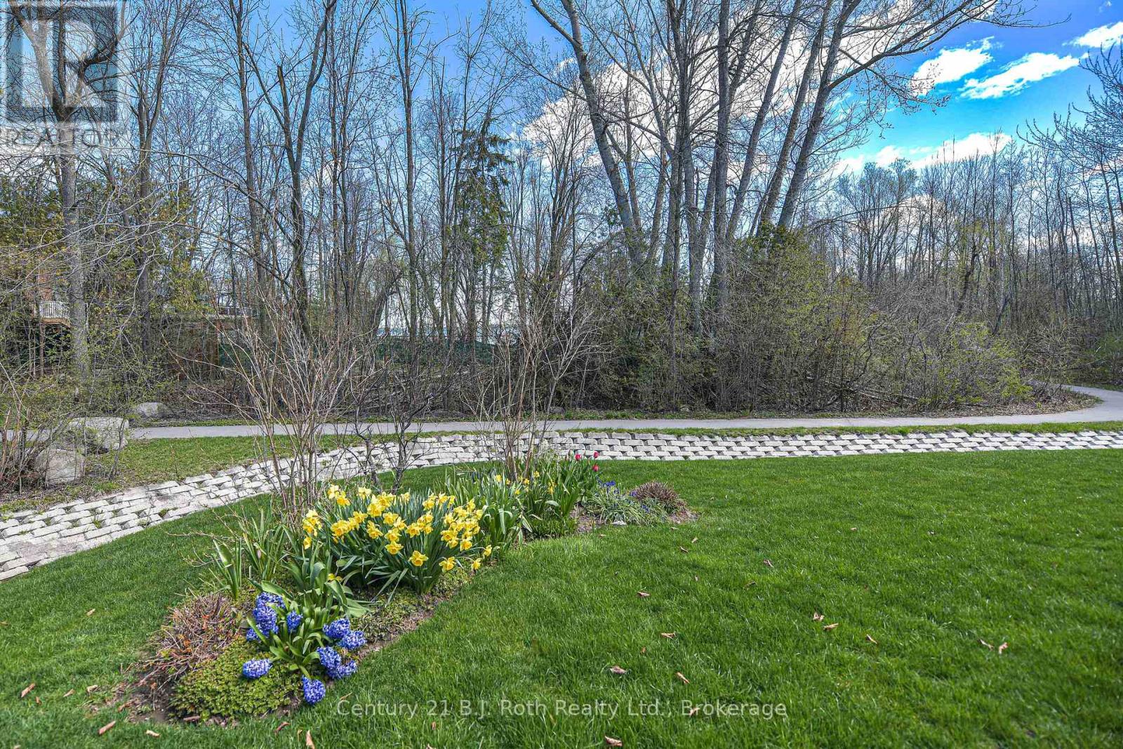 309 - 30 Museum Drive, Orillia, Ontario  L3V 7T9 - Photo 20 - S13104166