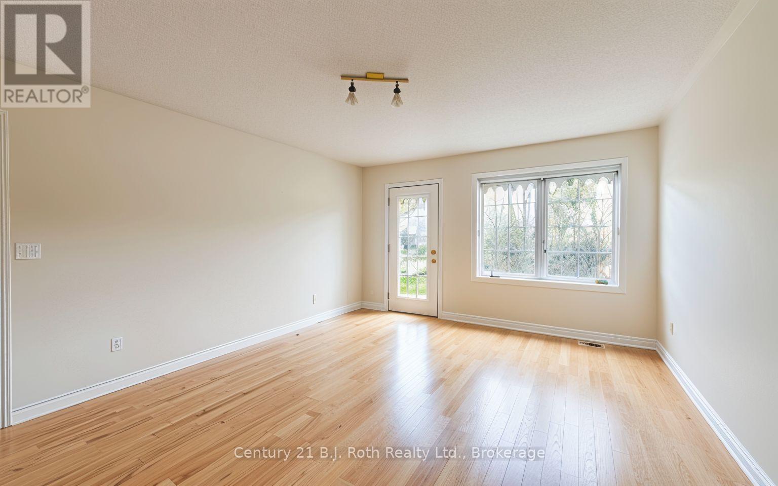 309 - 30 Museum Drive, Orillia, Ontario  L3V 7T9 - Photo 24 - S13104166