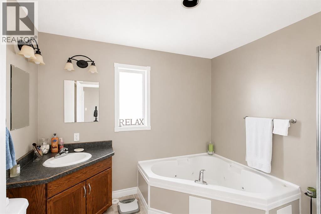 22 9 Street, Canyon Creek, Alberta  T0G 2A0 - Photo 22 - A2308983