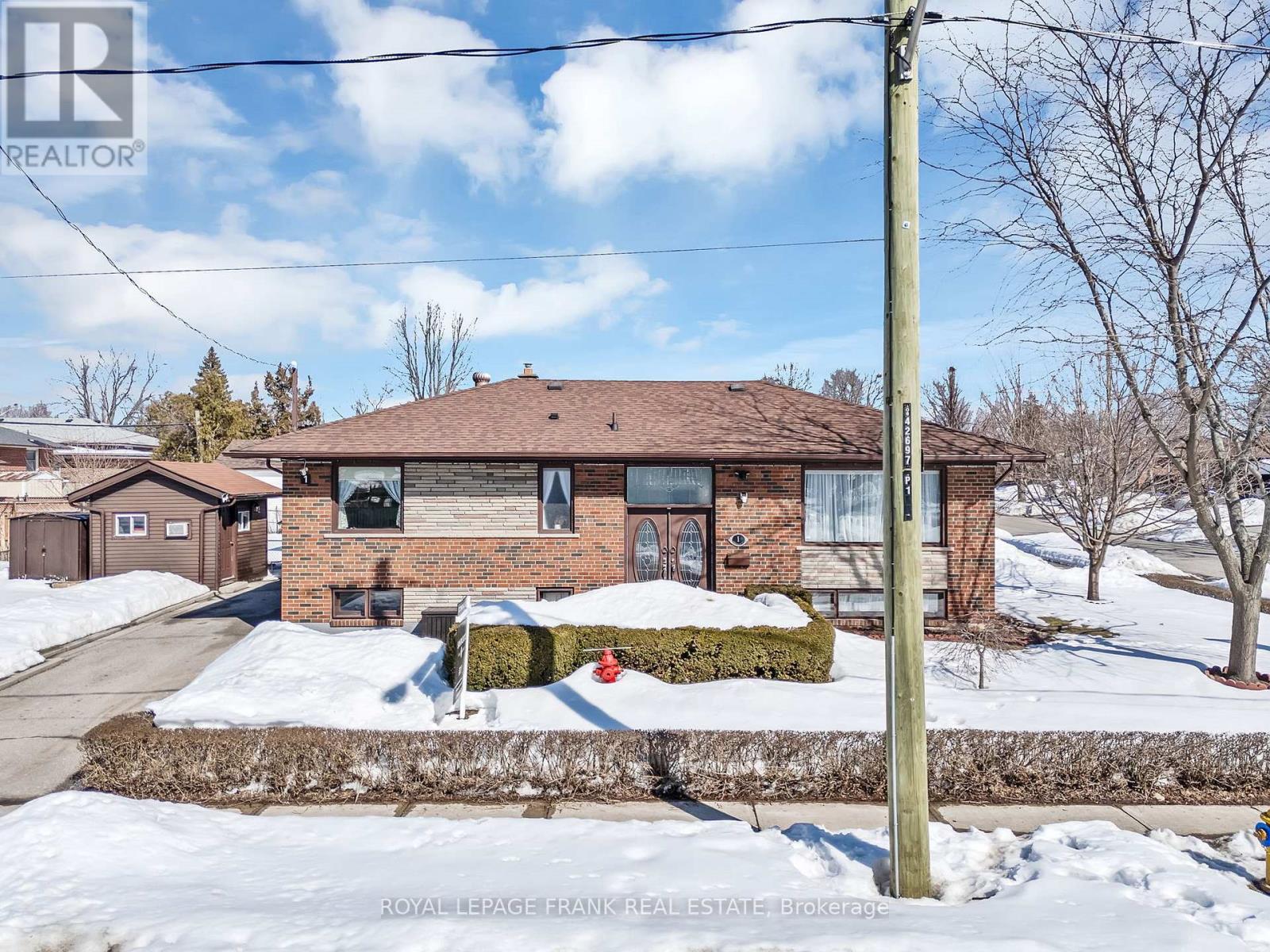 1 DEBORAH DRIVE, Toronto, Ontario