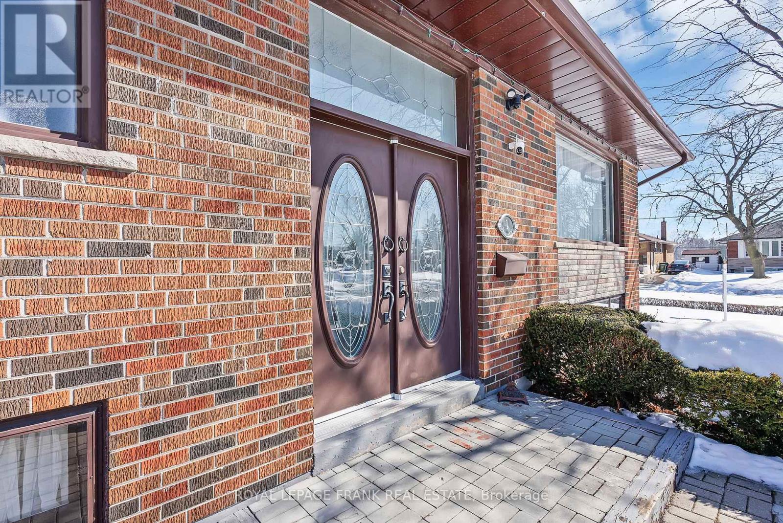 1 Deborah Drive, Toronto, Ontario  M1H 2H5 - Photo 5 - E13104148