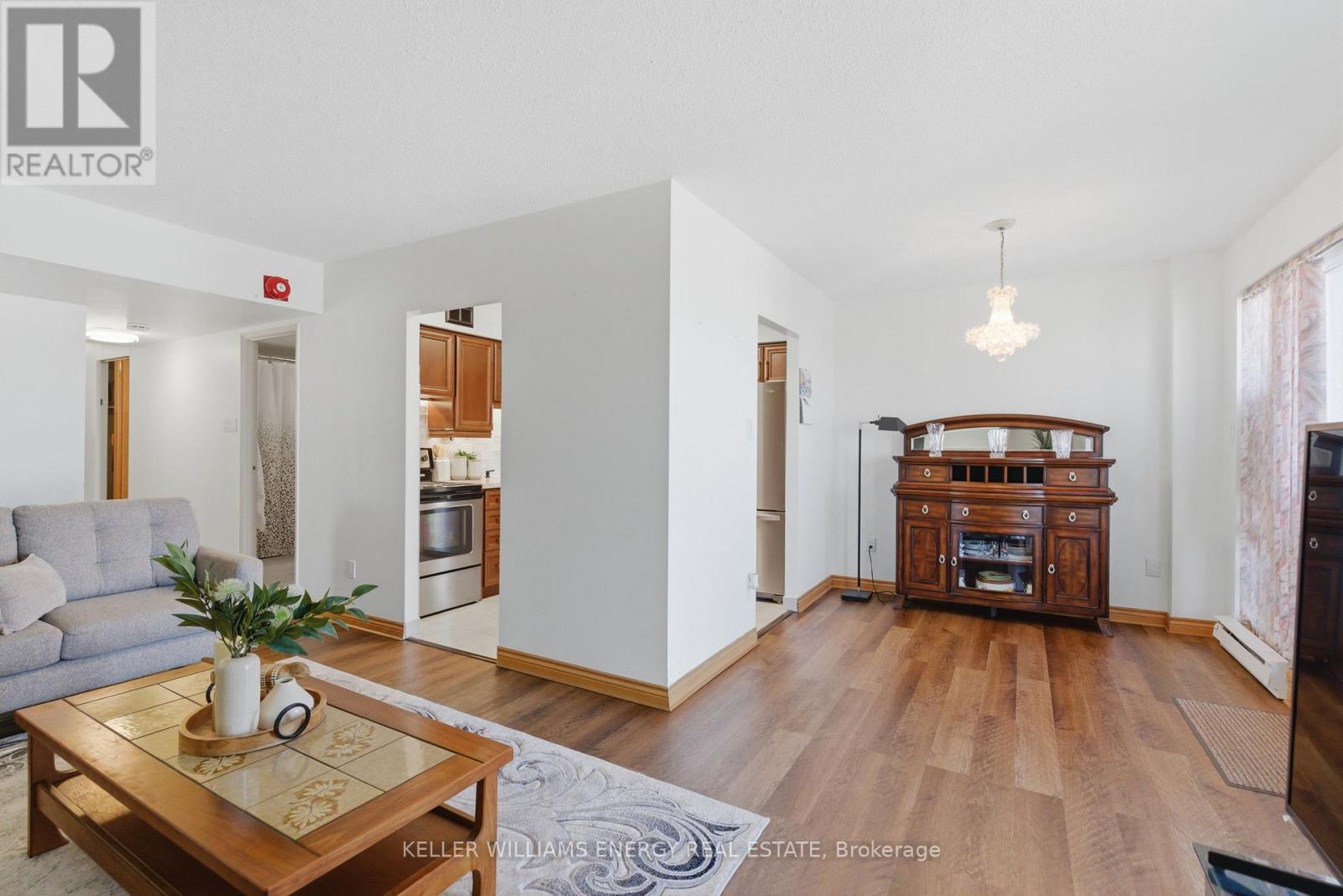 519 - 39 Kimbercroft Court, Toronto, Ontario  M1S 5B5 - Photo 7 - E13104254