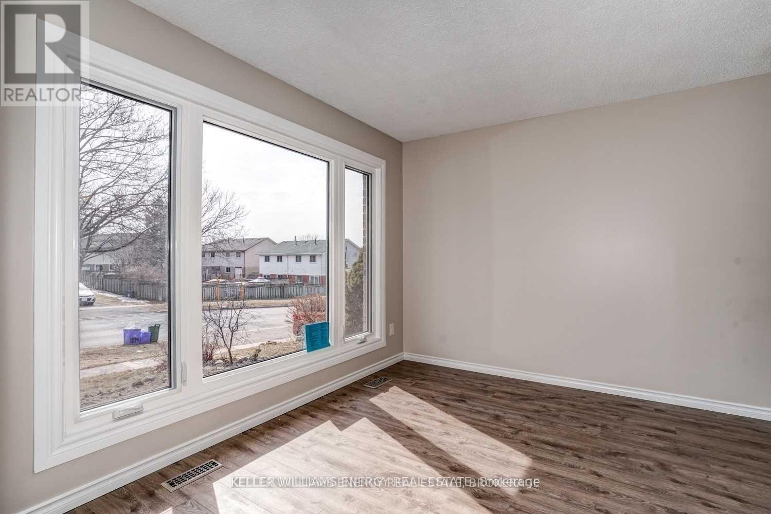 Main - 1296 Cherrydown Drive, Oshawa, Ontario  L1H 8C9 - Photo 2 - E13104326