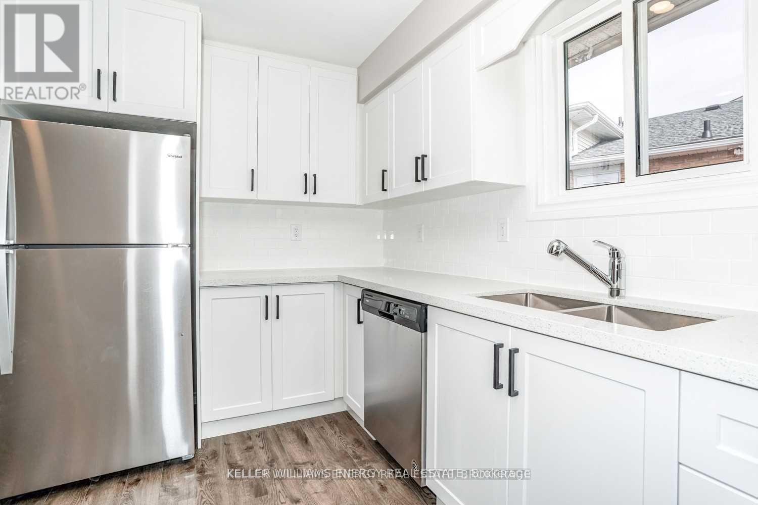 Main - 1296 Cherrydown Drive, Oshawa, Ontario  L1H 8C9 - Photo 6 - E13104326