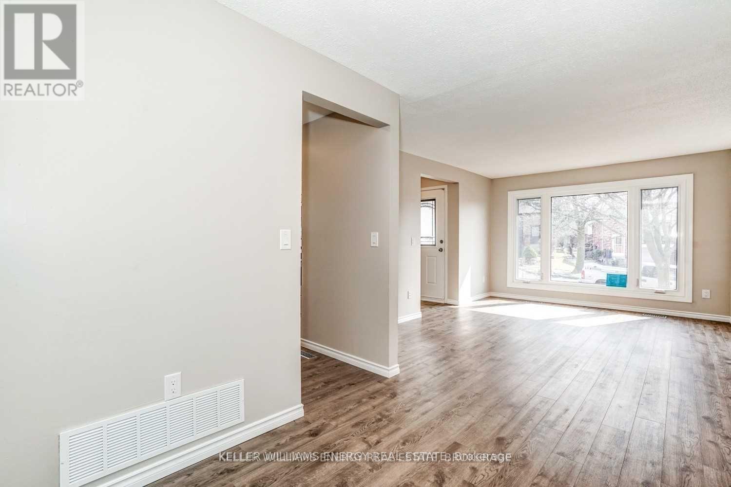 Main - 1296 Cherrydown Drive, Oshawa, Ontario  L1H 8C9 - Photo 8 - E13104326