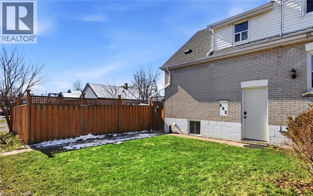 542 Walmer Road Unit# Upper, Hamilton, Ontario  L8H 3E6 - Photo 18 - 40828657