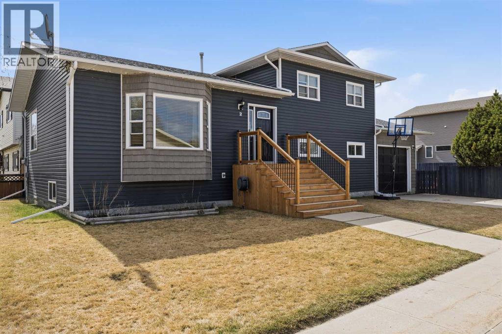 2 Pritchard Drive, Whitecourt, Alberta  T7S 1B7 - Photo 2 - A2308240