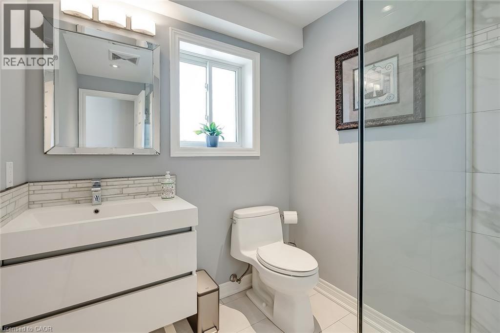 3270 Spruce Avenue, Burlington, Ontario  L7N 1J4 - Photo 19 - 40828424