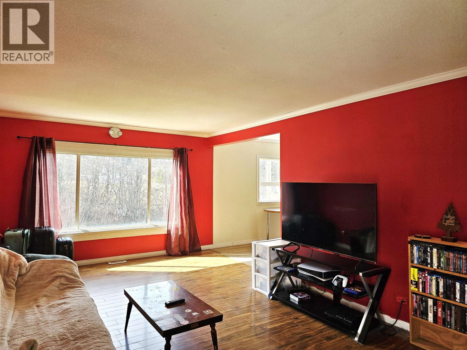 131 6th Avenue, Burns Lake, British Columbia  V0J 1E0 - Photo 12 - R3120797