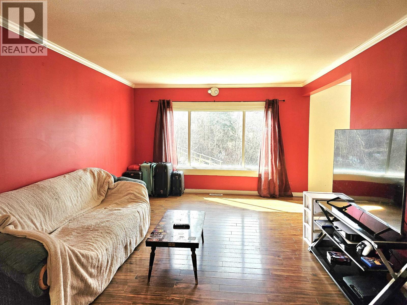 131 6th Avenue, Burns Lake, British Columbia  V0J 1E0 - Photo 13 - R3120797