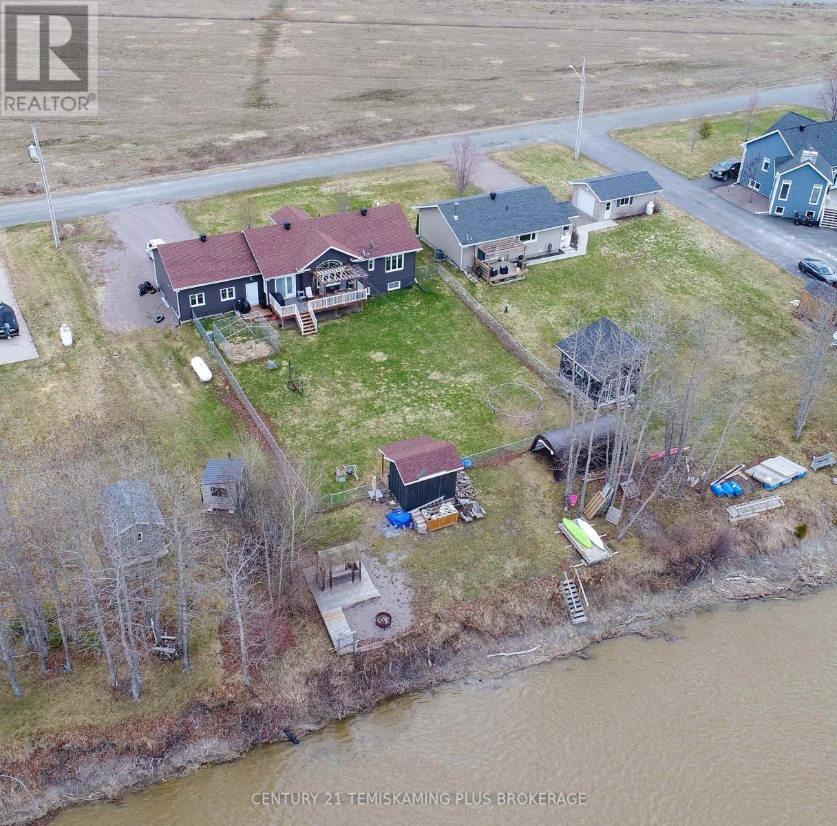 24 St. Joseph Boulevard, Timiskaming, Ontario  P0J 1A0 - Photo 3 - T12830022