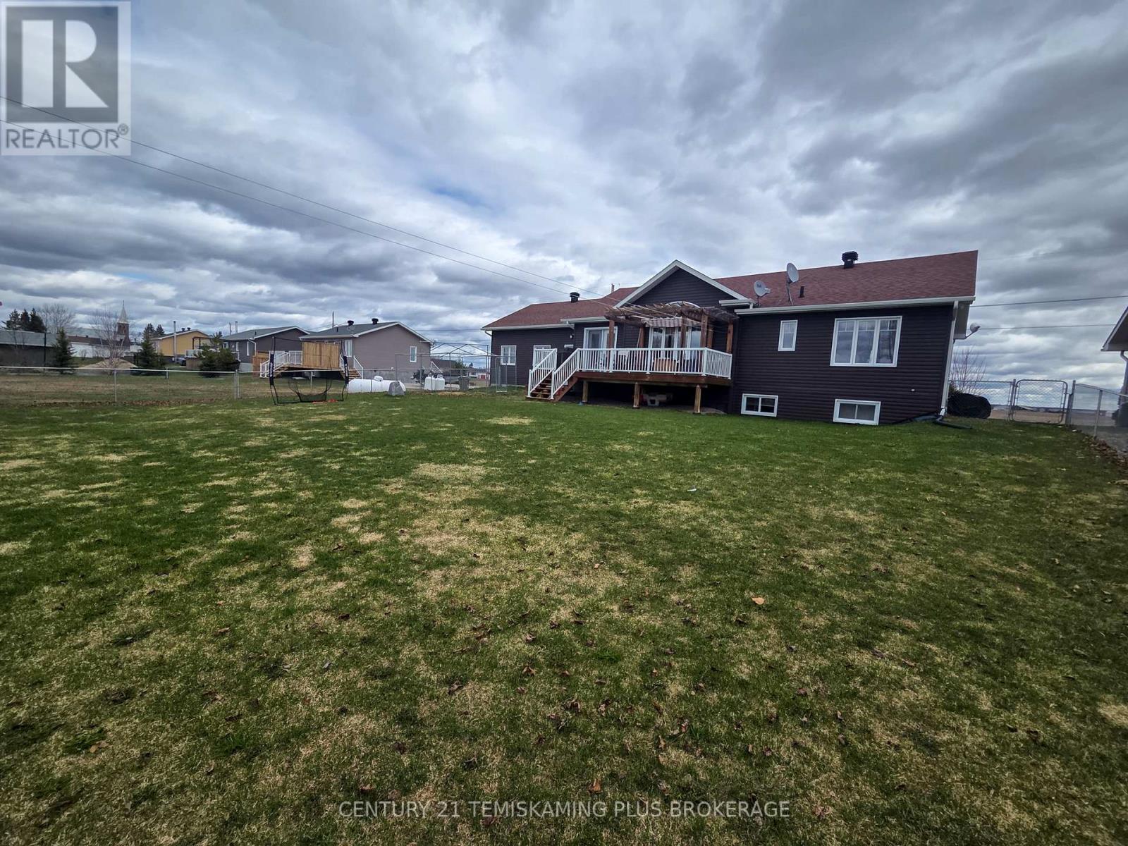 24 St. Joseph Boulevard, Timiskaming, Ontario  P0J 1A0 - Photo 43 - T12830022