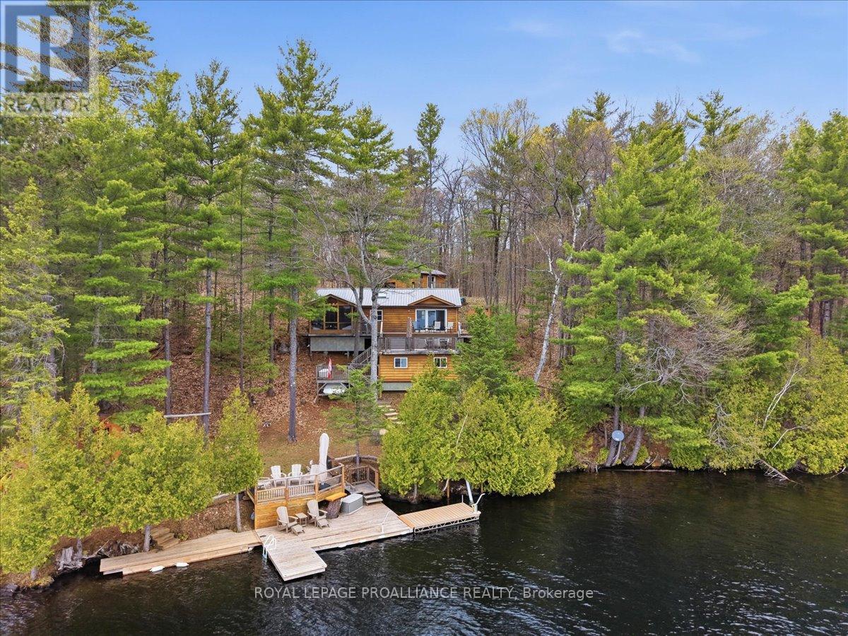 2069 Browns Bay Lane, Frontenac, Ontario  K0H 1K0 - Photo 3 - X13104160