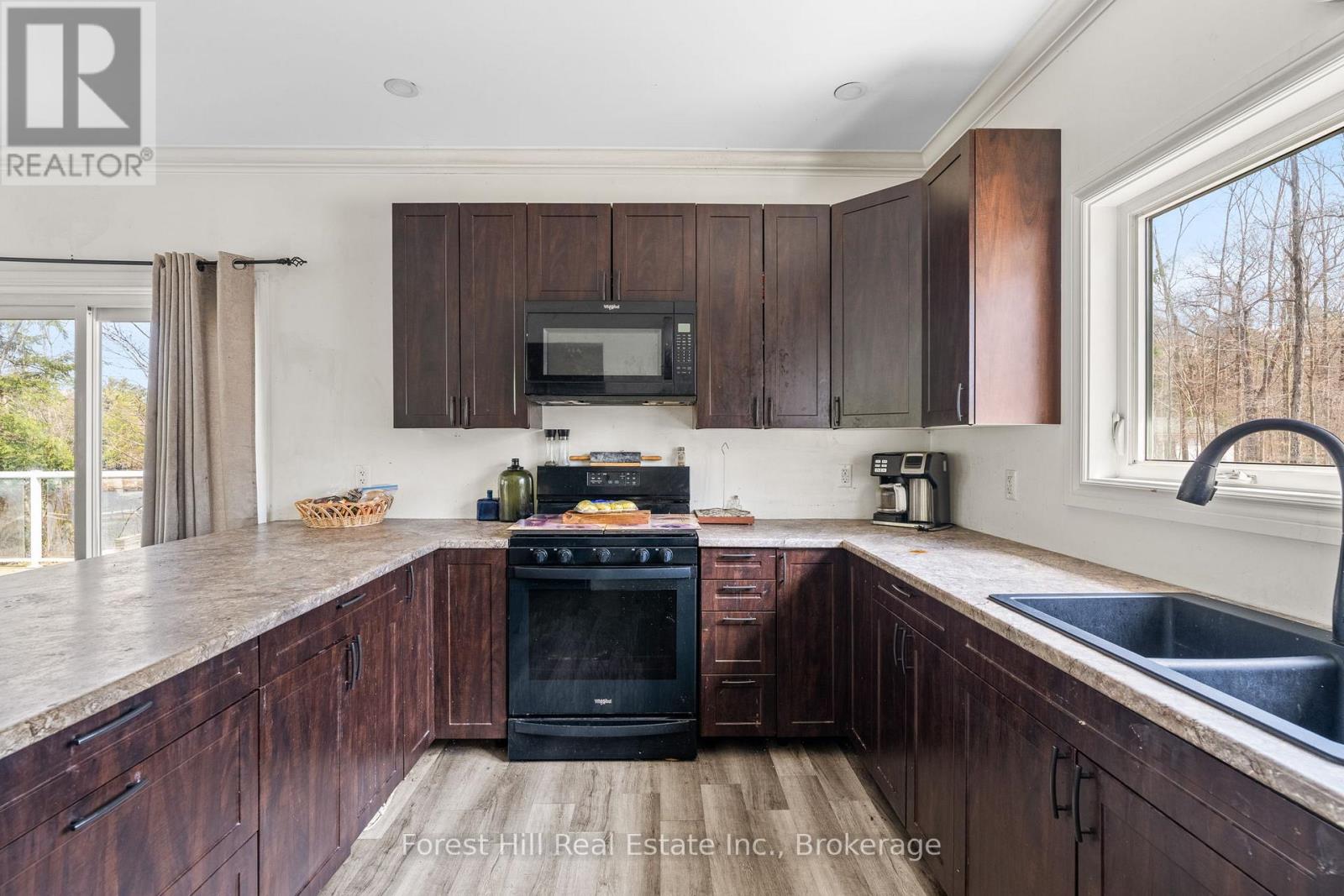 1011 Keeler Road, Muskoka Lakes, Ontario  P0C 1A0 - Photo 12 - X13104434