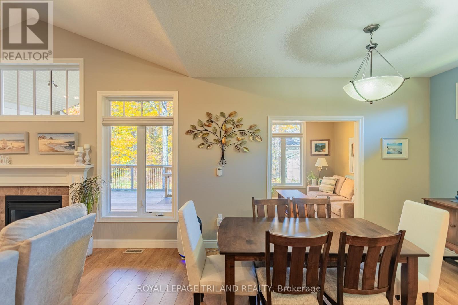 19 Erin Place, Lambton Shores, Ontario  N0M 1T0 - Photo 20 - X13104154