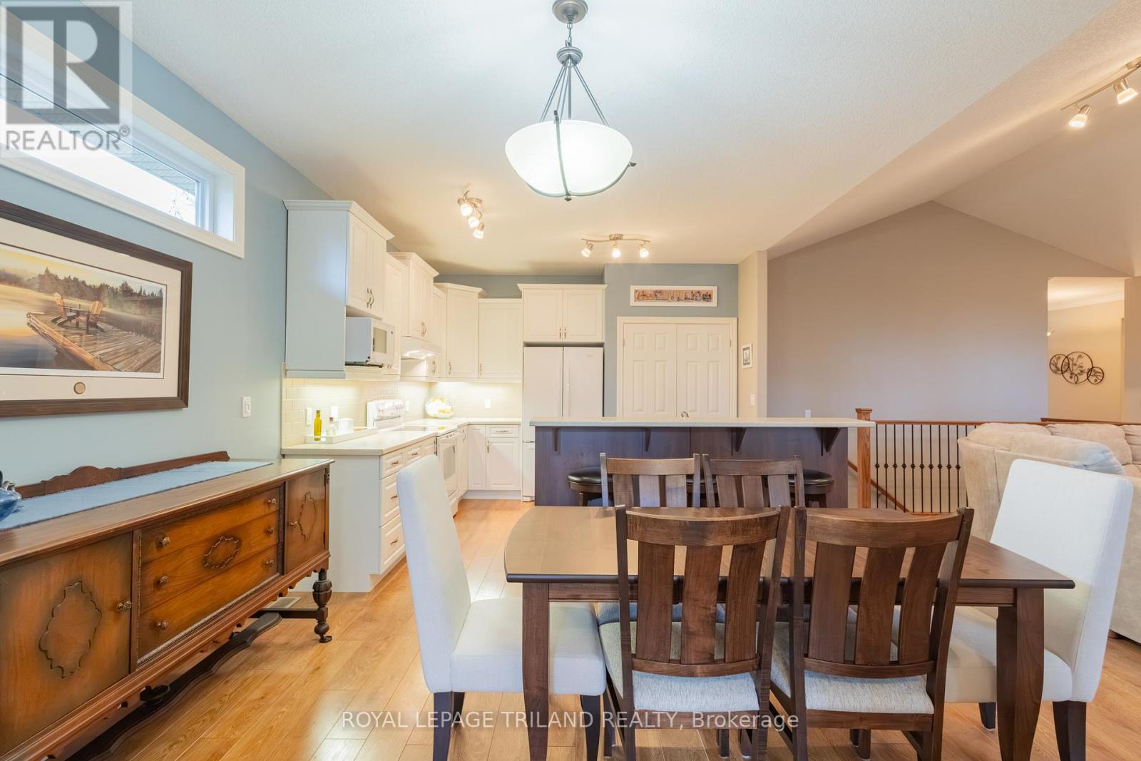 19 Erin Place, Lambton Shores, Ontario  N0M 1T0 - Photo 26 - X13104154