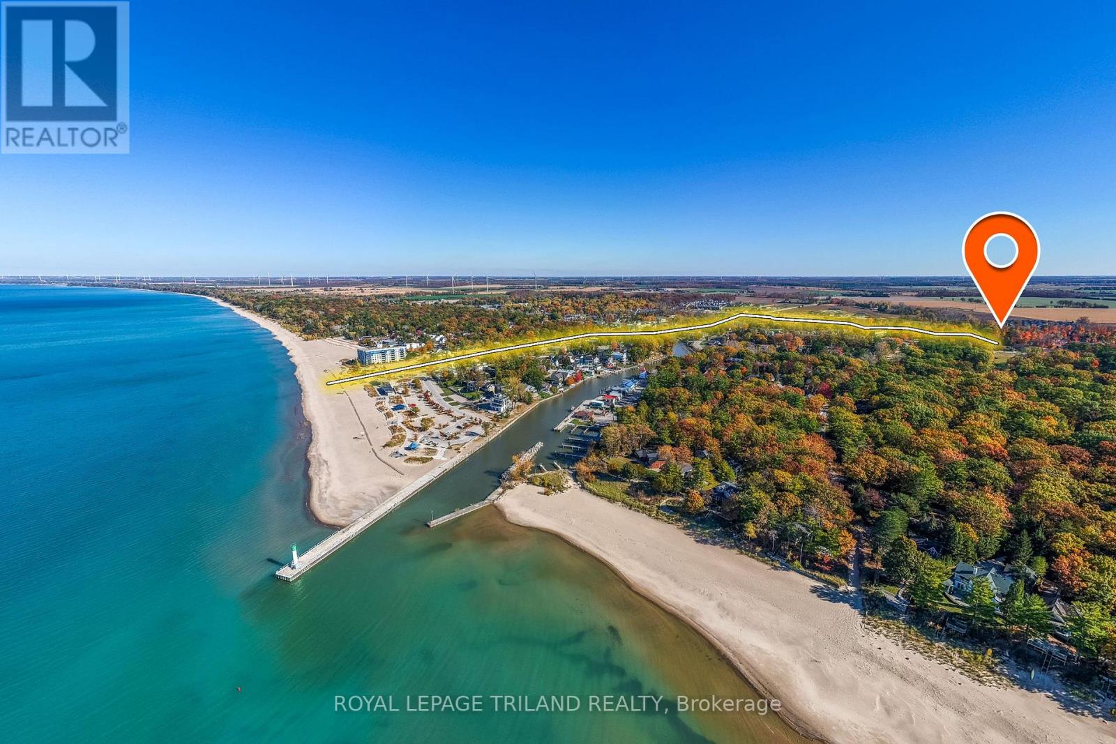 19 Erin Place, Lambton Shores, Ontario  N0M 1T0 - Photo 4 - X13104154