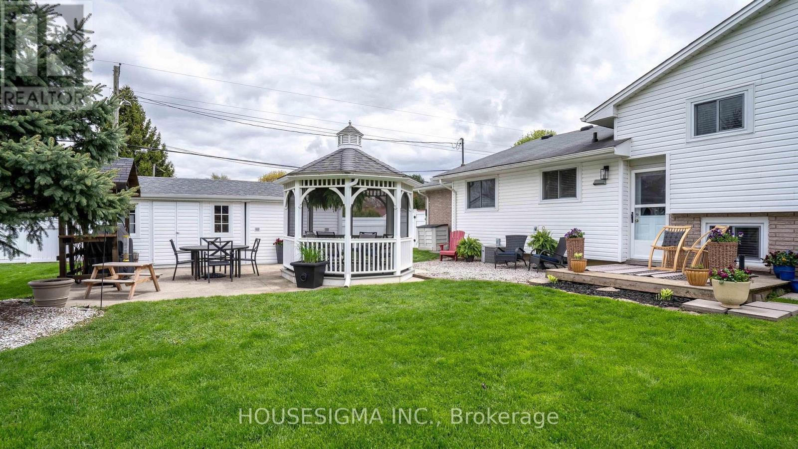 78 Peter Street, Central Elgin, Ontario  N5R 5A8 - Photo 37 - X13104328