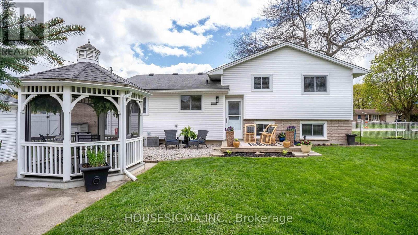 78 Peter Street, Central Elgin, Ontario  N5R 5A8 - Photo 38 - X13104328