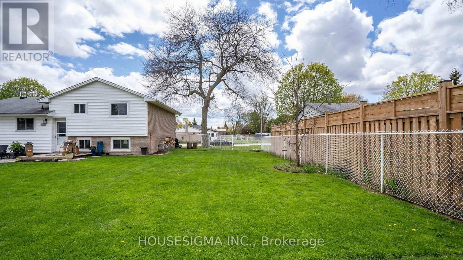 78 Peter Street, Central Elgin, Ontario  N5R 5A8 - Photo 45 - X13104328